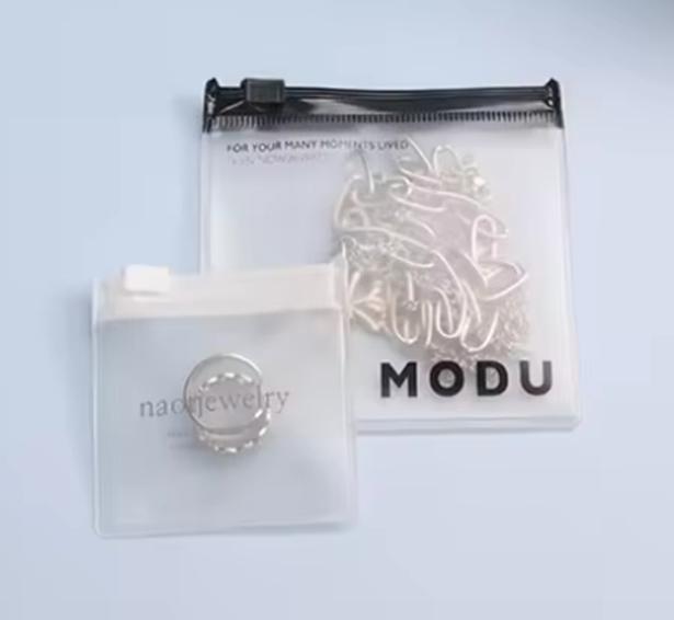 Frosted PVC Zipper Bag | Matte Semi-Transparent Jewelry Packaging Bag – Custom Logo Printing & Bulk Wholesale Available